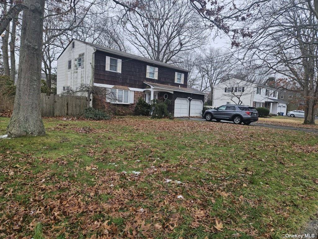 Great home in good condition, ready to move in, amazing location.