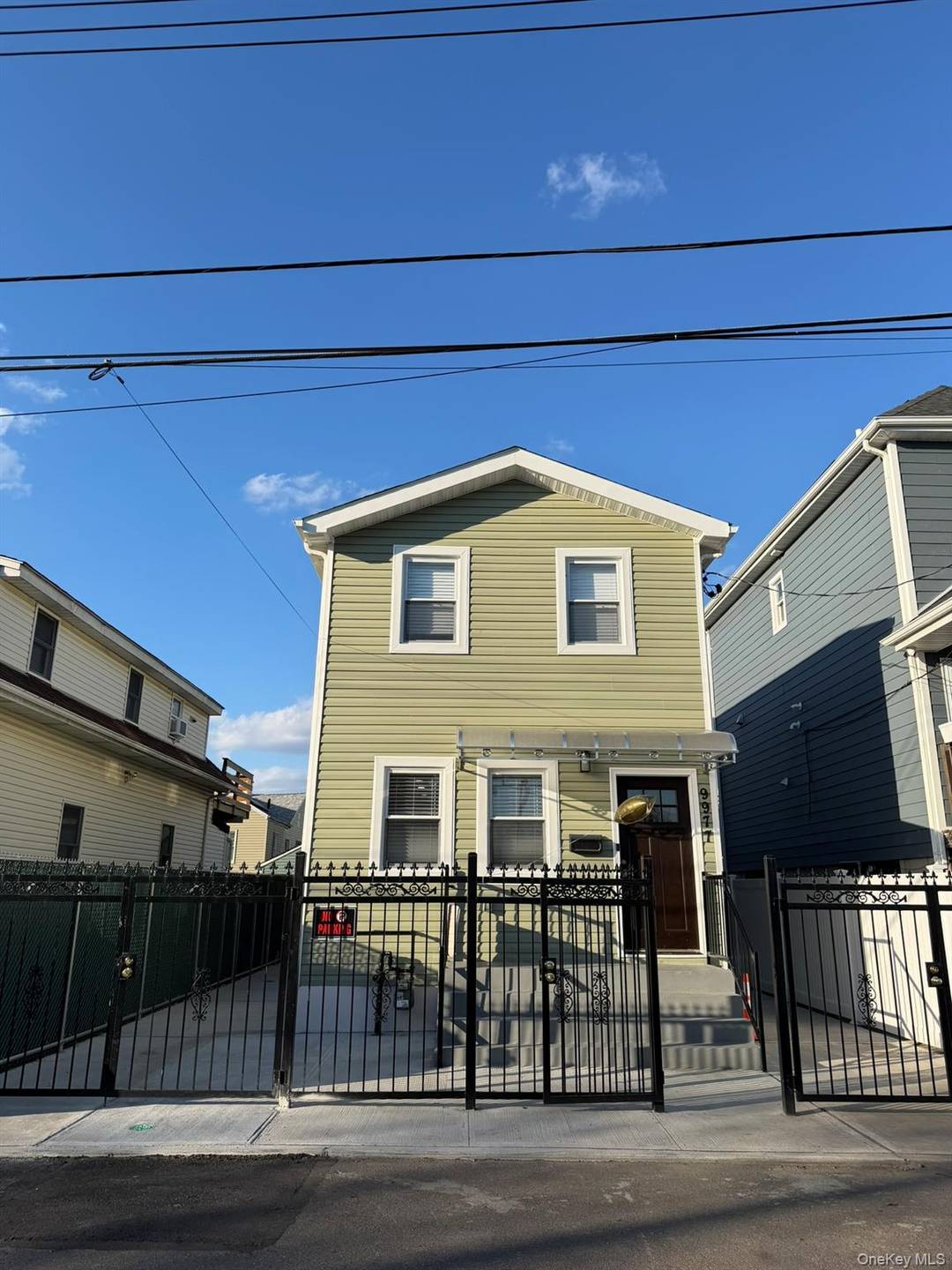 This house was gut renovated and rebuilt by a builder with a luxurious and modern vision in 2024.