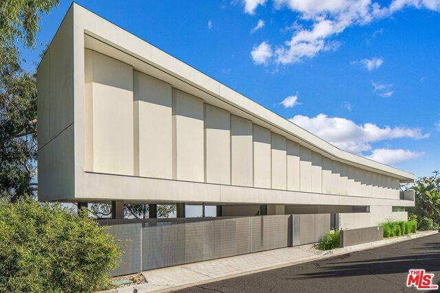 2500 BRIARCREST RD Beverly Hills Post Office | B.H.P.O. LA