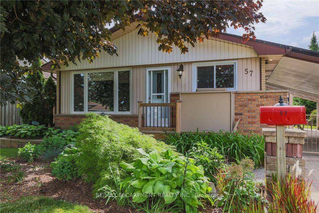 Set on a quiet, no through street in Grimsby West, this 3 1 bedroom bungalow offers the kind of lifestyle that buyers are constantly waiting for.