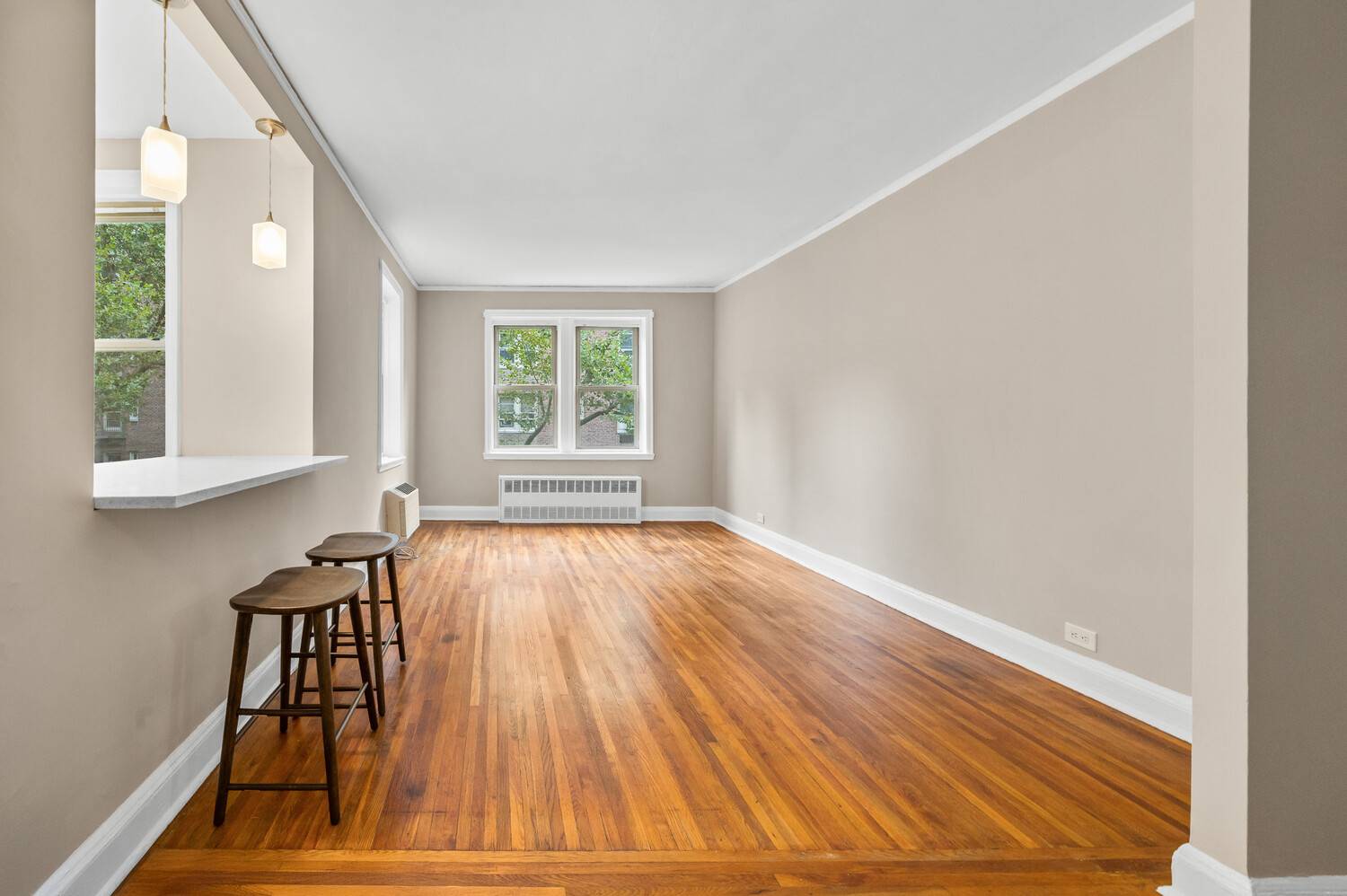 Spacious and sunny ! Apartment 4D is a rare three bedroom home in Celtic Park, one of Sunnyside's most established and well maintained cooperative communities.