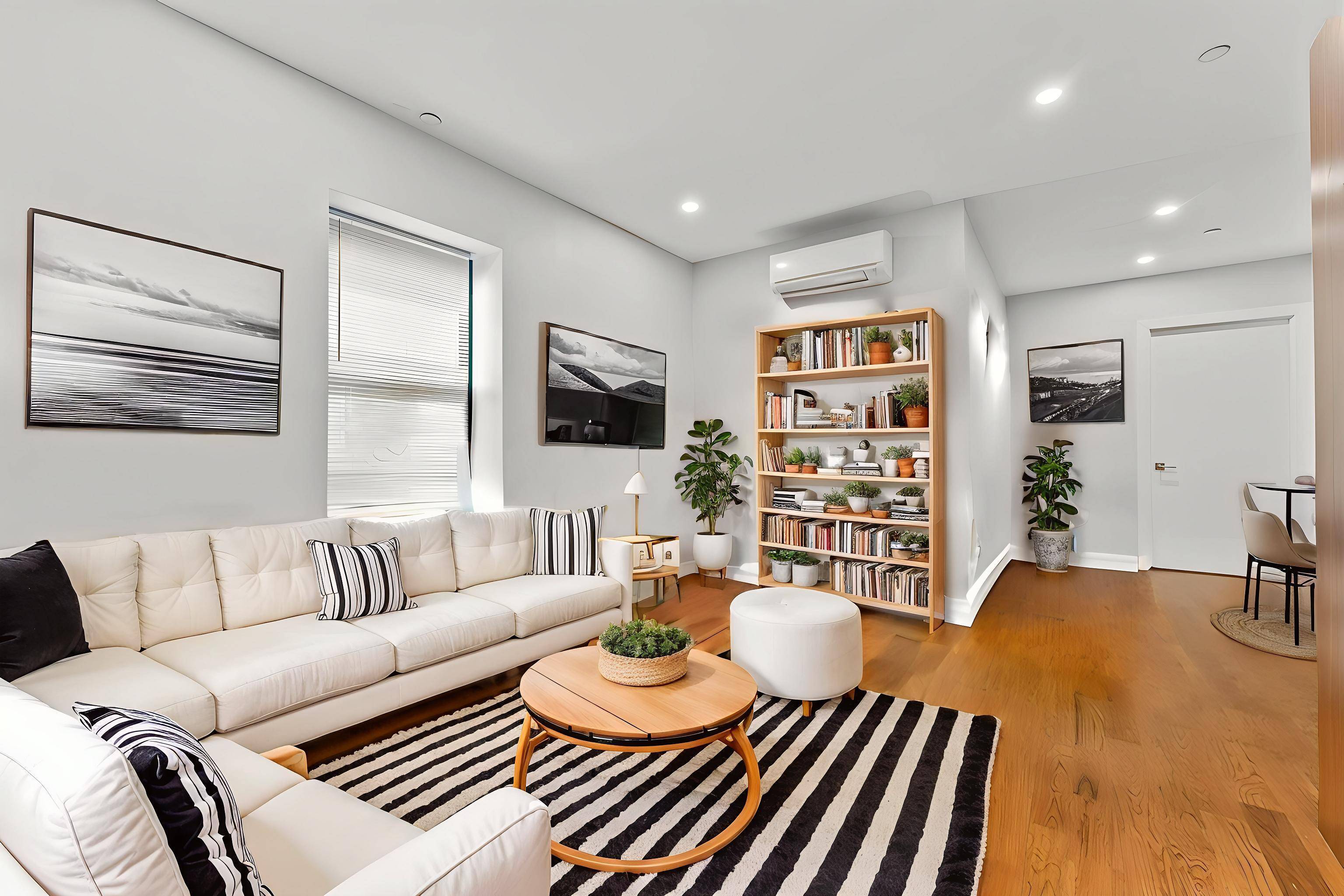 2BR 1. 5BA Bonus Room Massive Private Backyard in Prime Bushwick Huge private backyard garden, grill, chill, host.