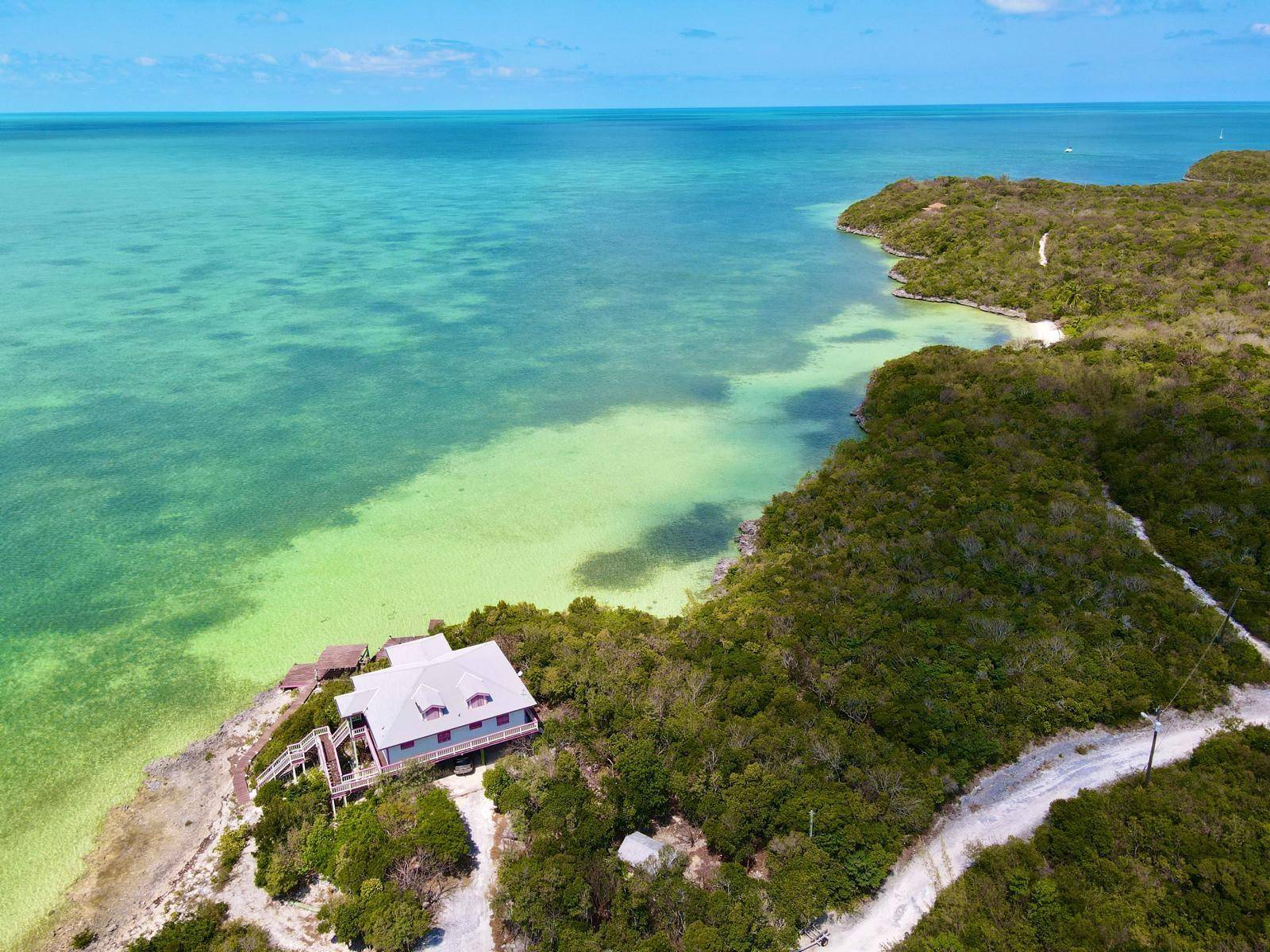 GREAT HARBOUR CAY Land Berry-Islands