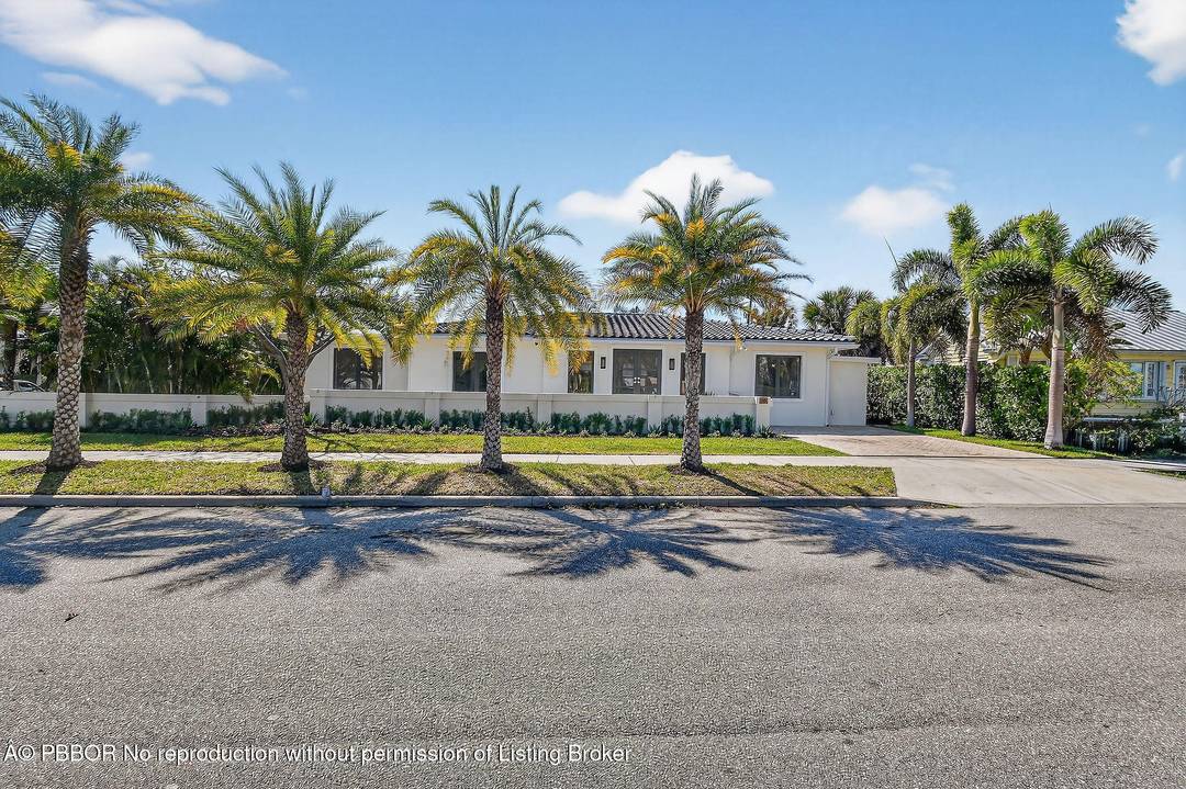 Perfectly positioned a few blocks from the Intracoastal in the coveted SoSo enclave, this extensively renovated home delivers turnkey luxury with exceptional indoor outdoor living.