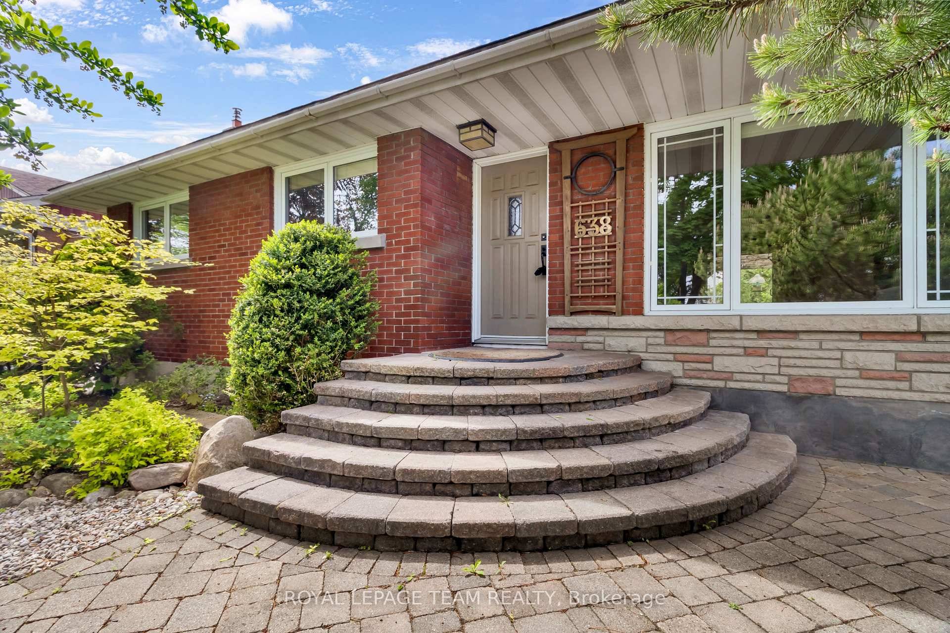 Welcome to 638 Coronation Avenue, a charming home nestled on a stunning lot in one of Ottawa's most desirable locations.