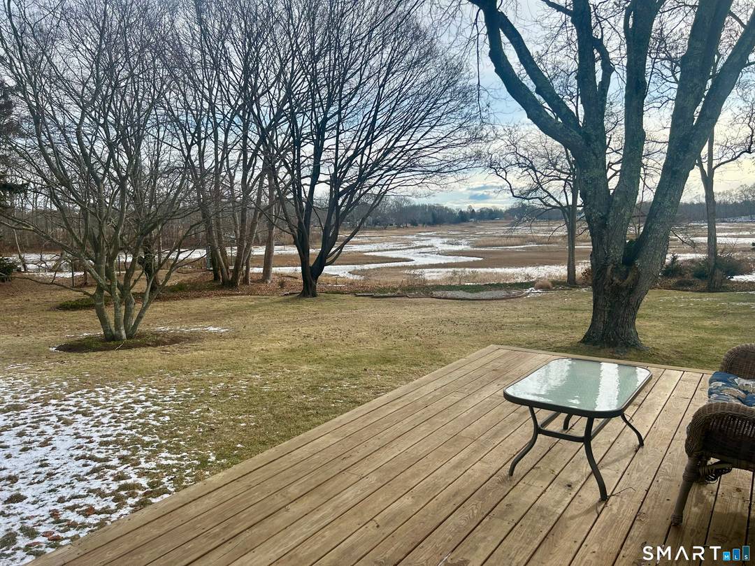 An opportunity for a year around costal leaving, close to downtown and beach.