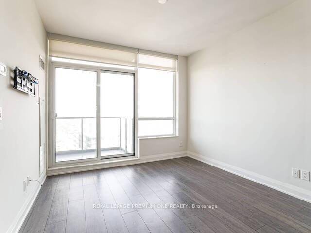 Welcome To This Impeccably Maintained 1 Bedroom Den Suite In The Prestigious Key West Condos.
