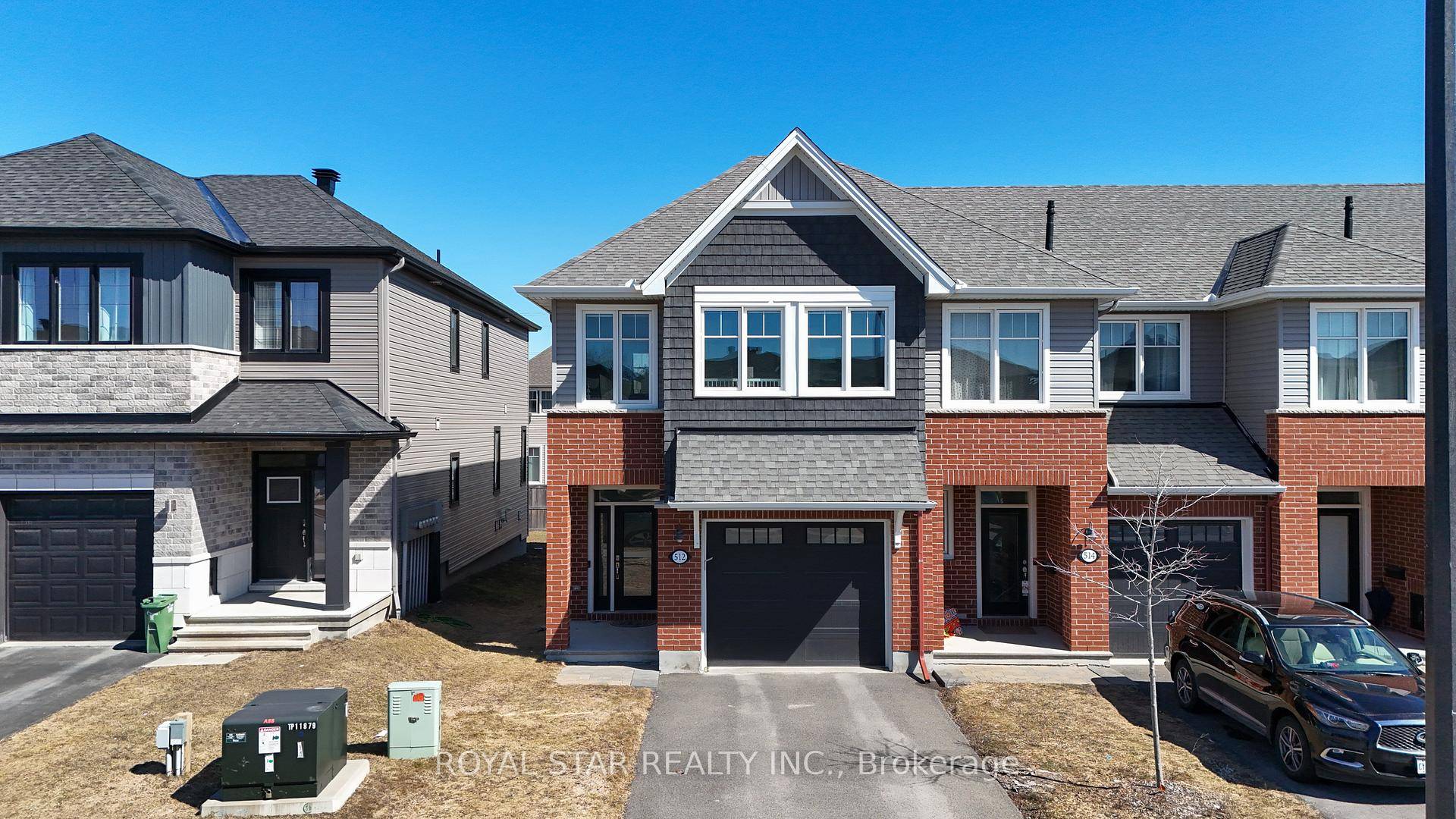 Discover Style And Comfort In This Stunning End Unit Cambridge Townhome By Tamarack, Located In The Sought After Edenwylde Community Of Stittsville.