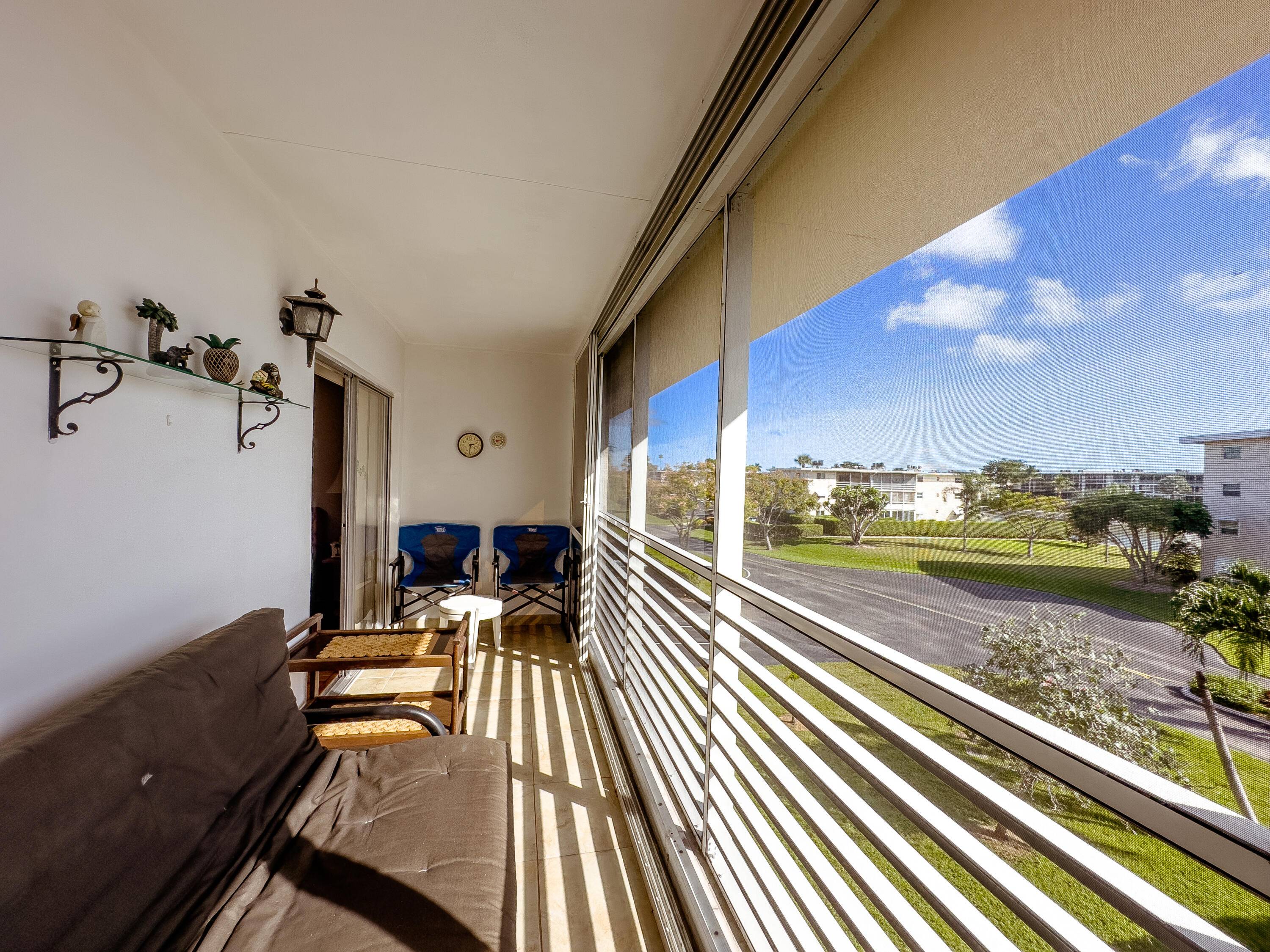 This corner unit on the top third floor waiting for the new owner.