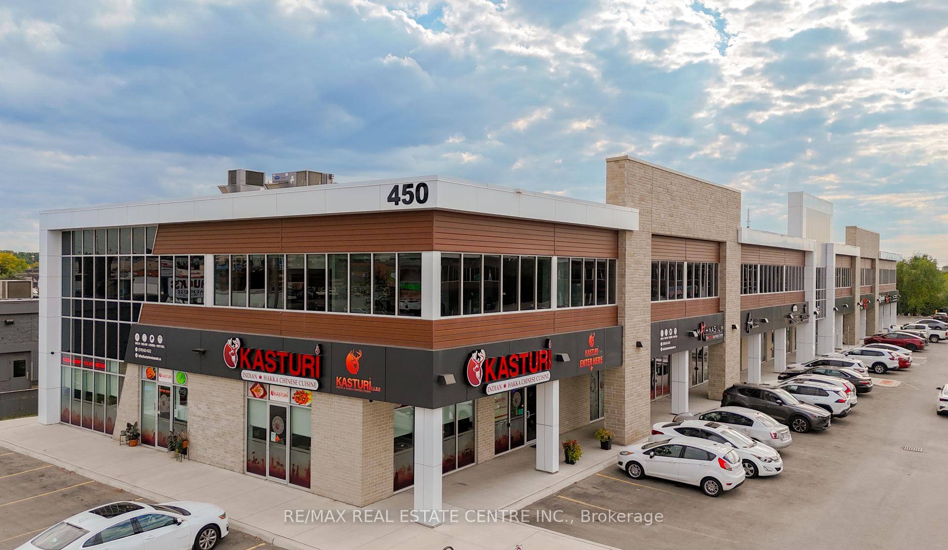 2ND FLOOR OFFICE SPACE ON BUZZING HESPELER ROAD !