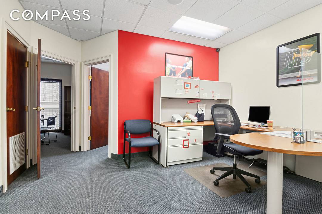 Welcome to 483 Atlantic Ave, an exceptional multi family townhouse in the heart of vibrant Brooklyn, NY.