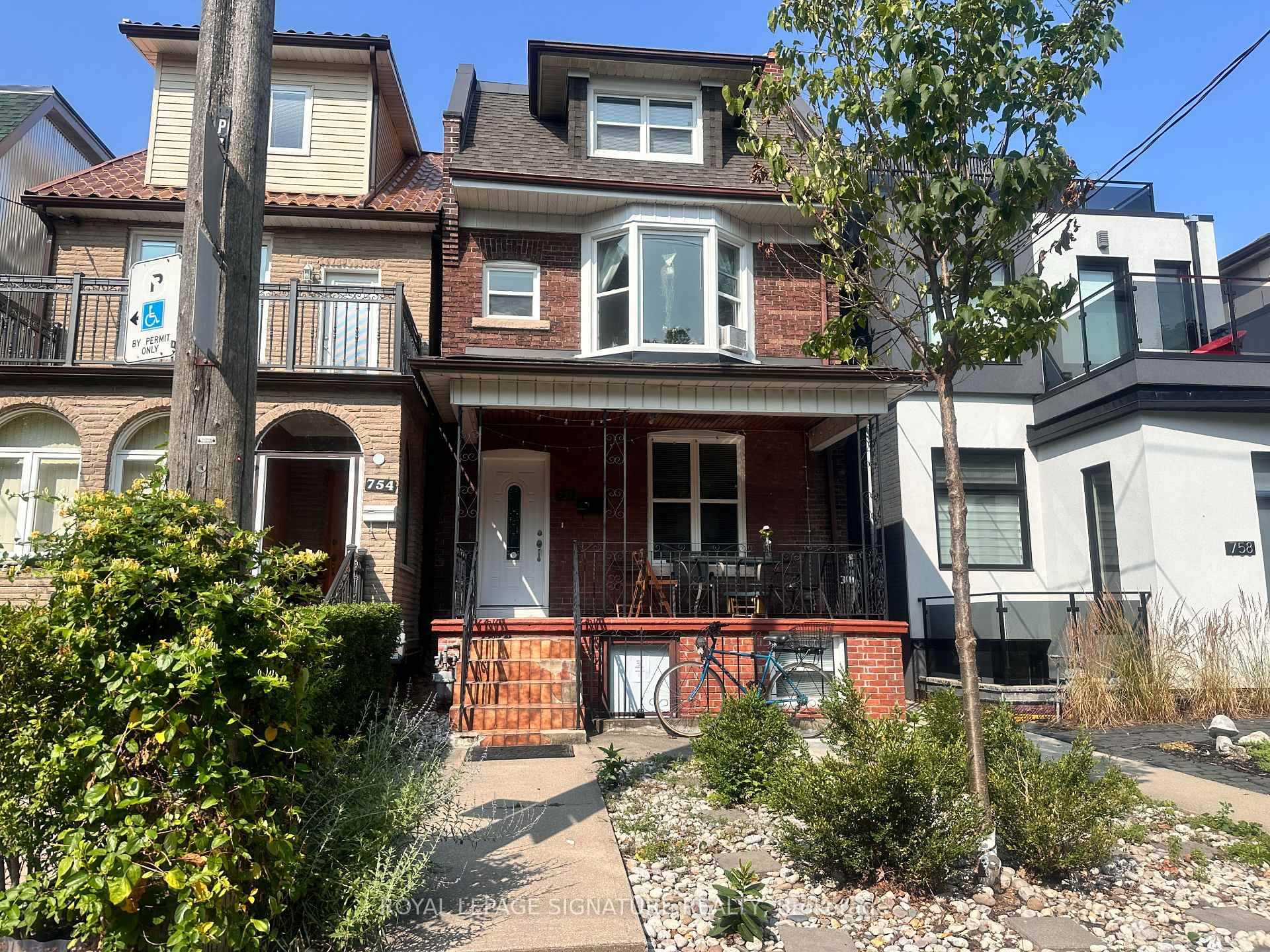 Enjoy comfort and convenience in this thoughtfully updated basement unit, located directly across from Christie Pits Park and Alex Duff Pool.