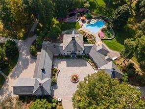 CAPTIVATING 100 ACRE PRIVATE AND SECURE EQUESTRIAN ESTATE You are about to discover Pattaconk Farm, a magnificent 100 acre private estate.