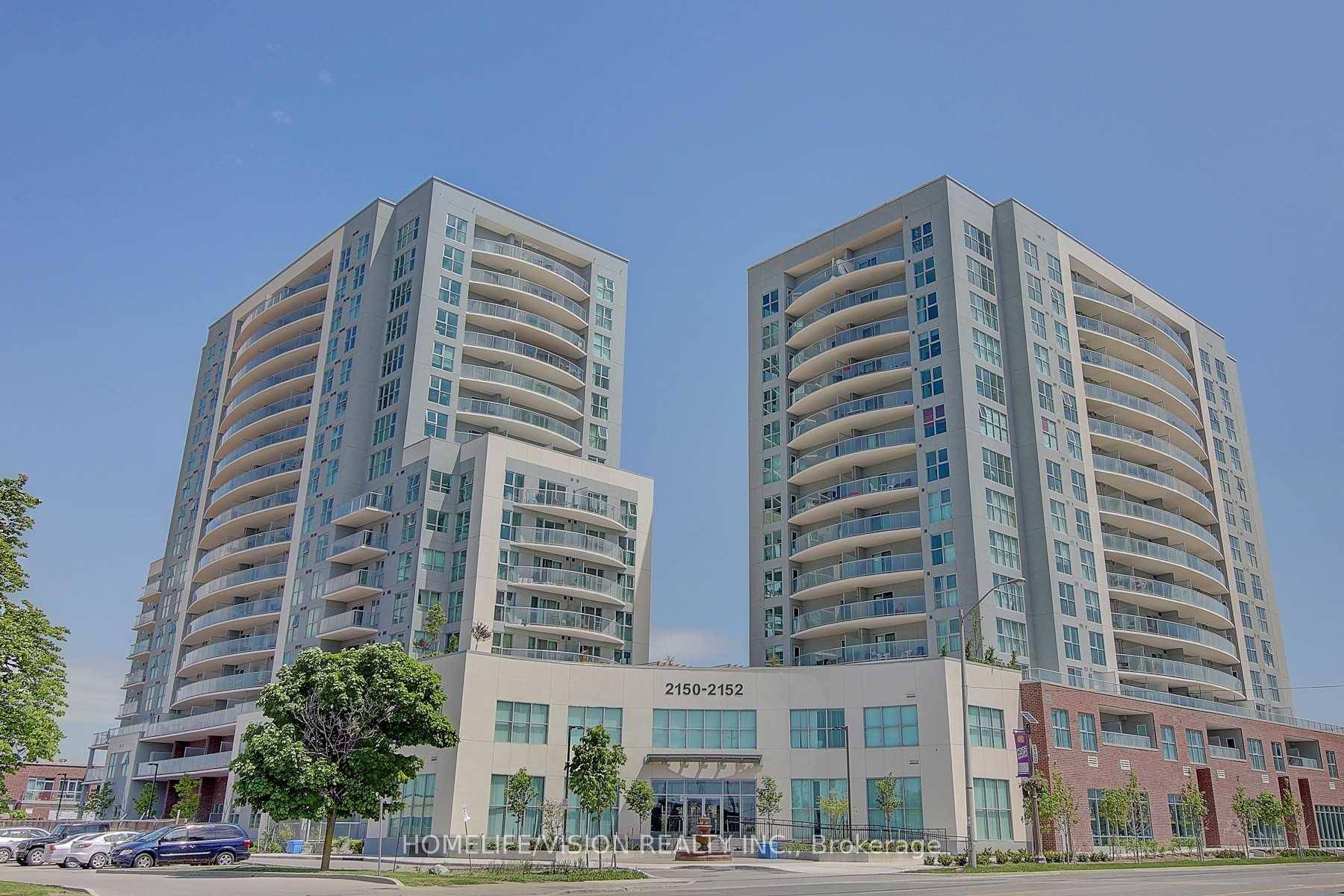 Welcome to this beautifully designed 1 1 bedroom condo at 2152 Lawrence Avenue East.