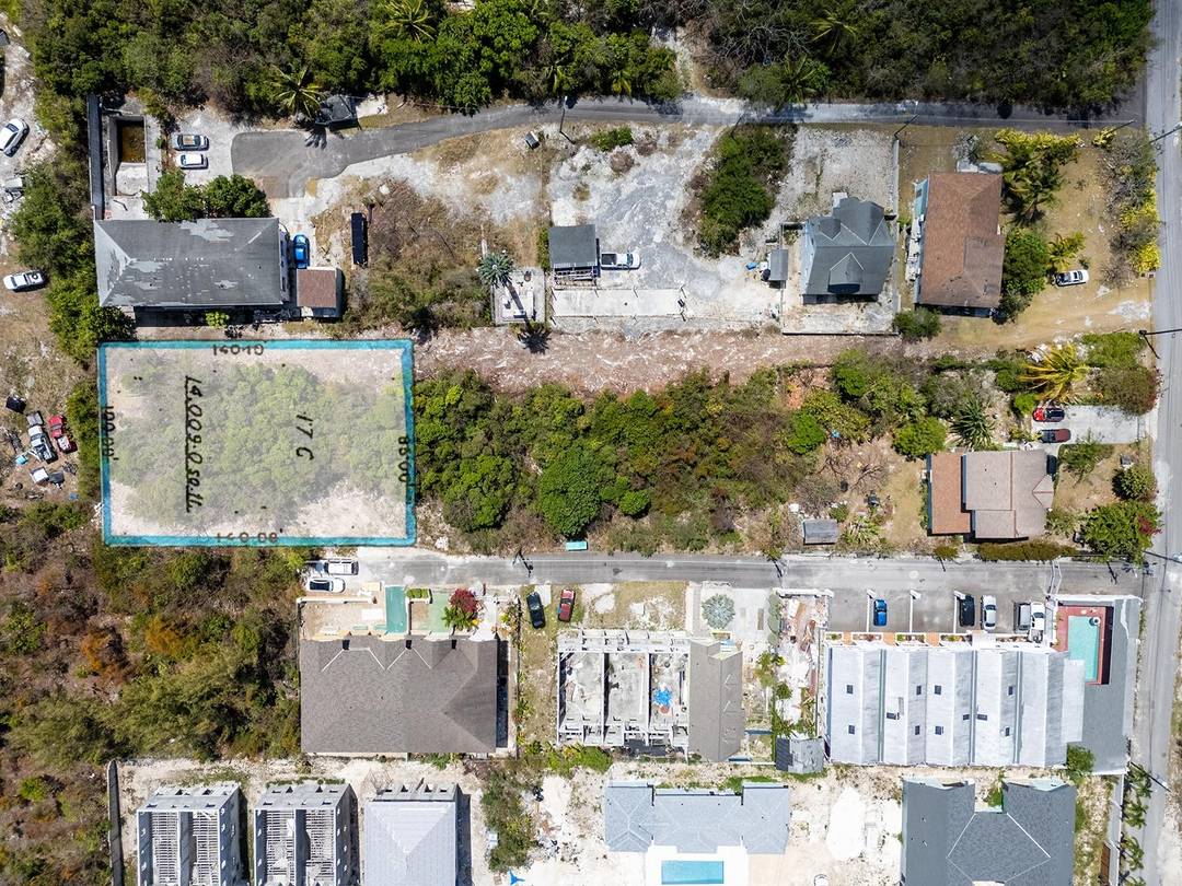 HILLSIDE PLACE Land New-Providence