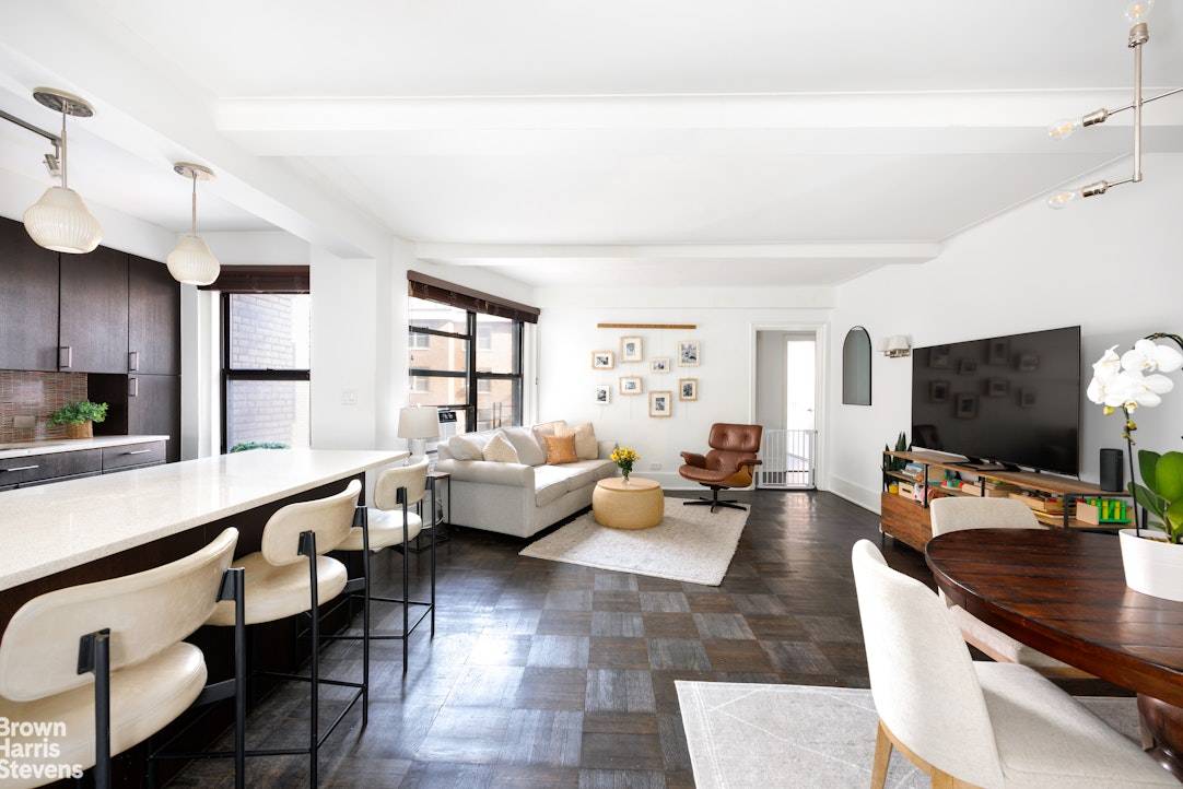 Welcome to beautiful 7A a stunning, spacious, airy and light filled FULLY RENOVATED pre war two bedroom, two bath home with new WASHER DRYER located on a lovely tree lined ...