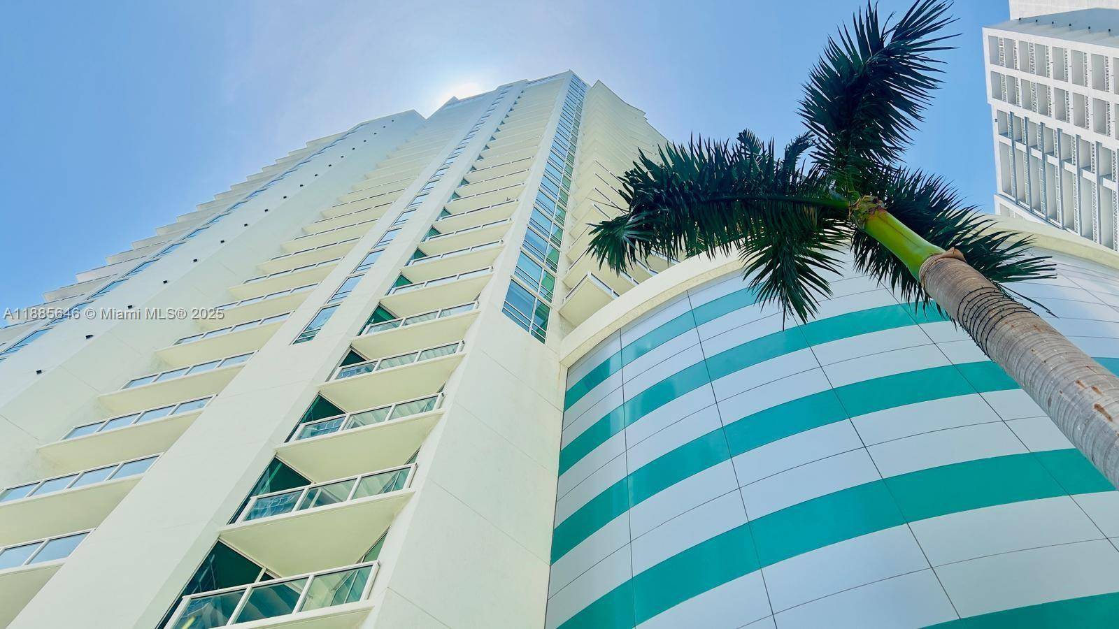 Nestled in the heart of Brickell s pulsing core, this Beautiful one bedroom one bathroom condo at the Emerald at Brickell commands attention high above the buzz, mere steps from ...