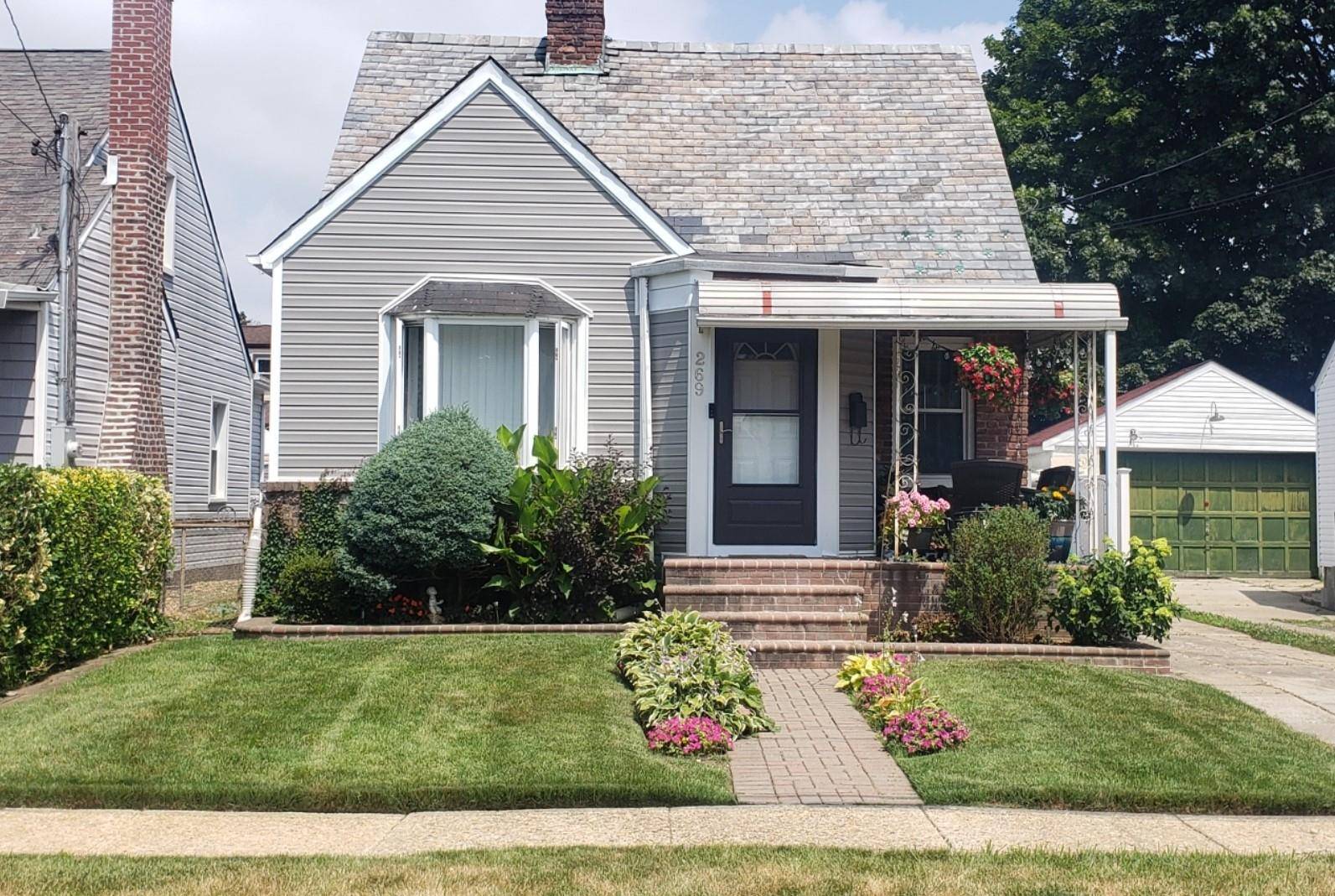 Beautiful 4 bedroom home on quiet block in a friendly neighborhood.