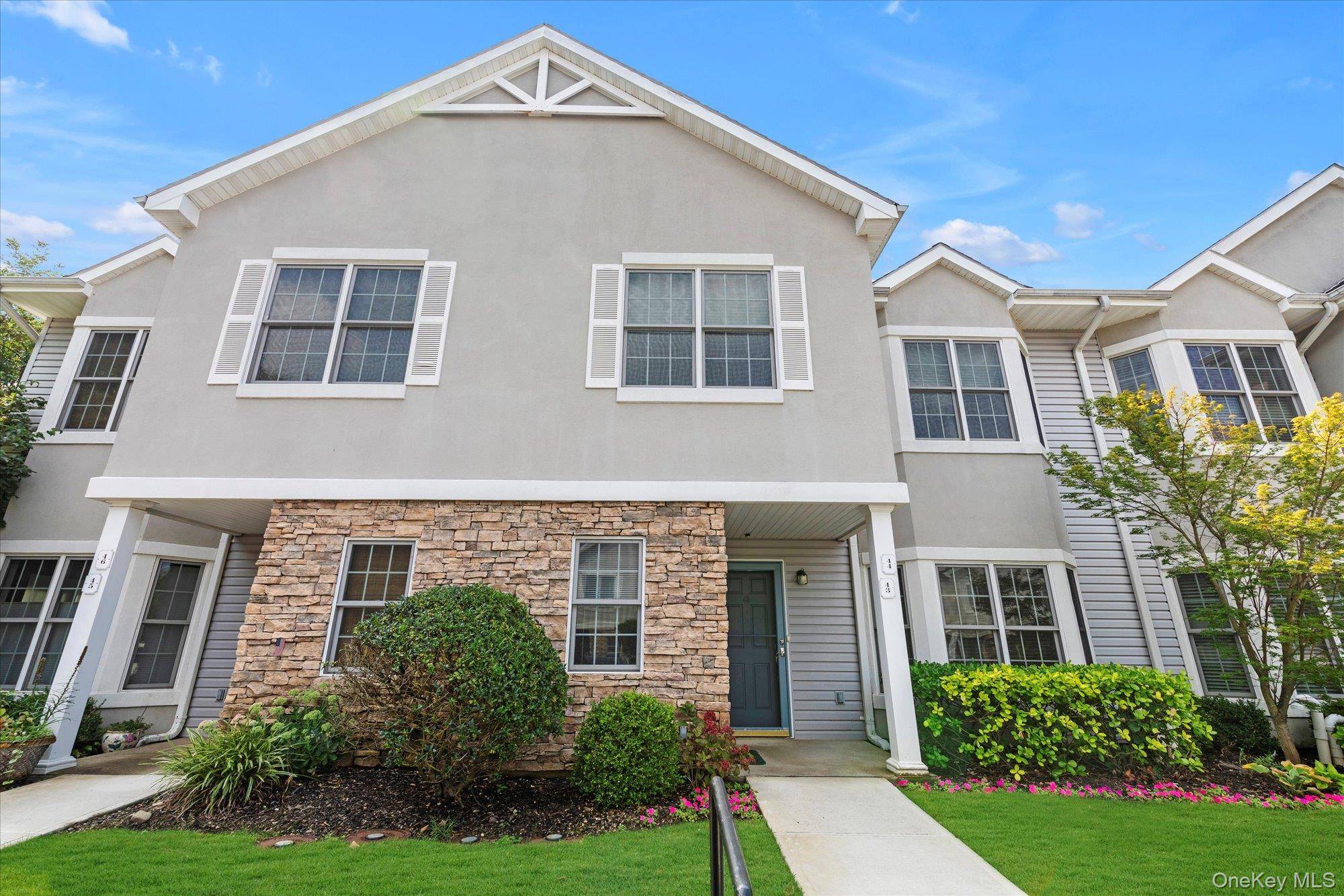 Welcome to this beautifully renovated 2 bedroom, 2 bath condo located in the desirable Mill Pond Acres gated community.