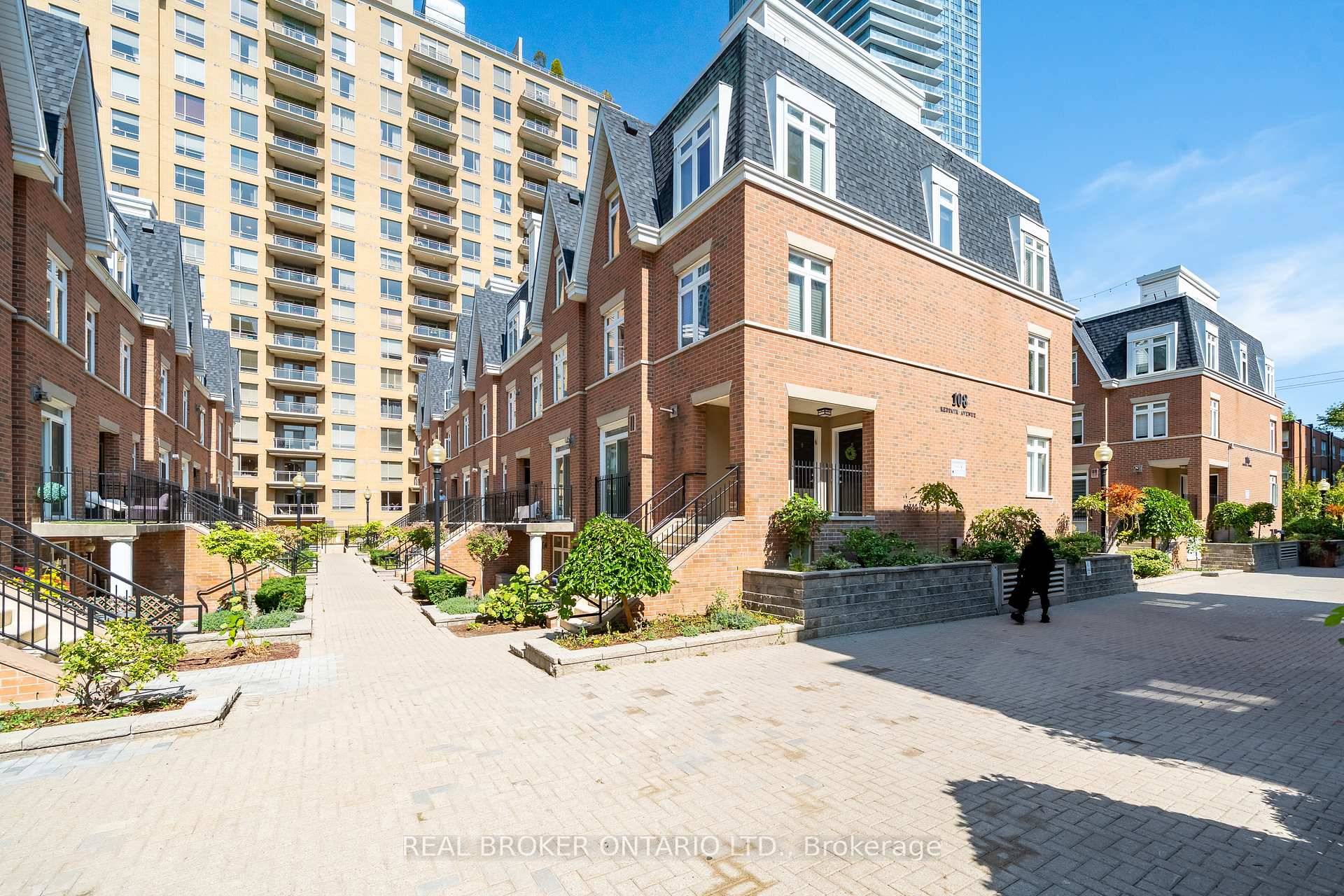 Welcome to this beautifully updated 2 bedroom, 1 1 bathroom condo townhome offering over 900 sq.