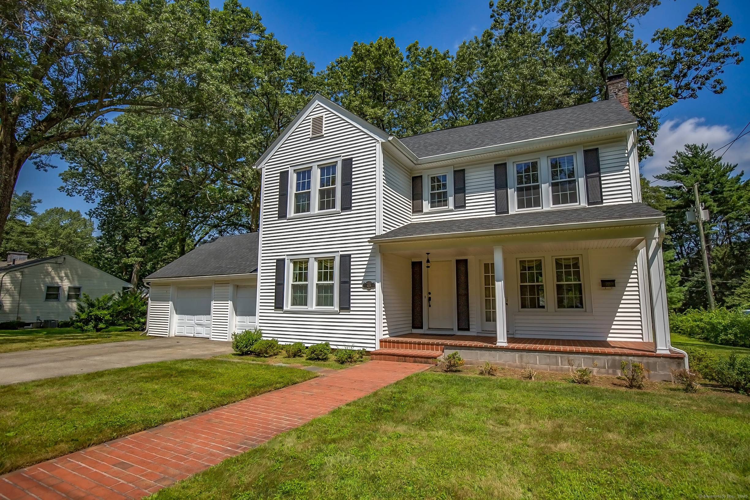 WOW ! WOW ! WOW !.... This 1624 SF Longmeadow Colonial on a corner lot could be your new DREAM HOME !