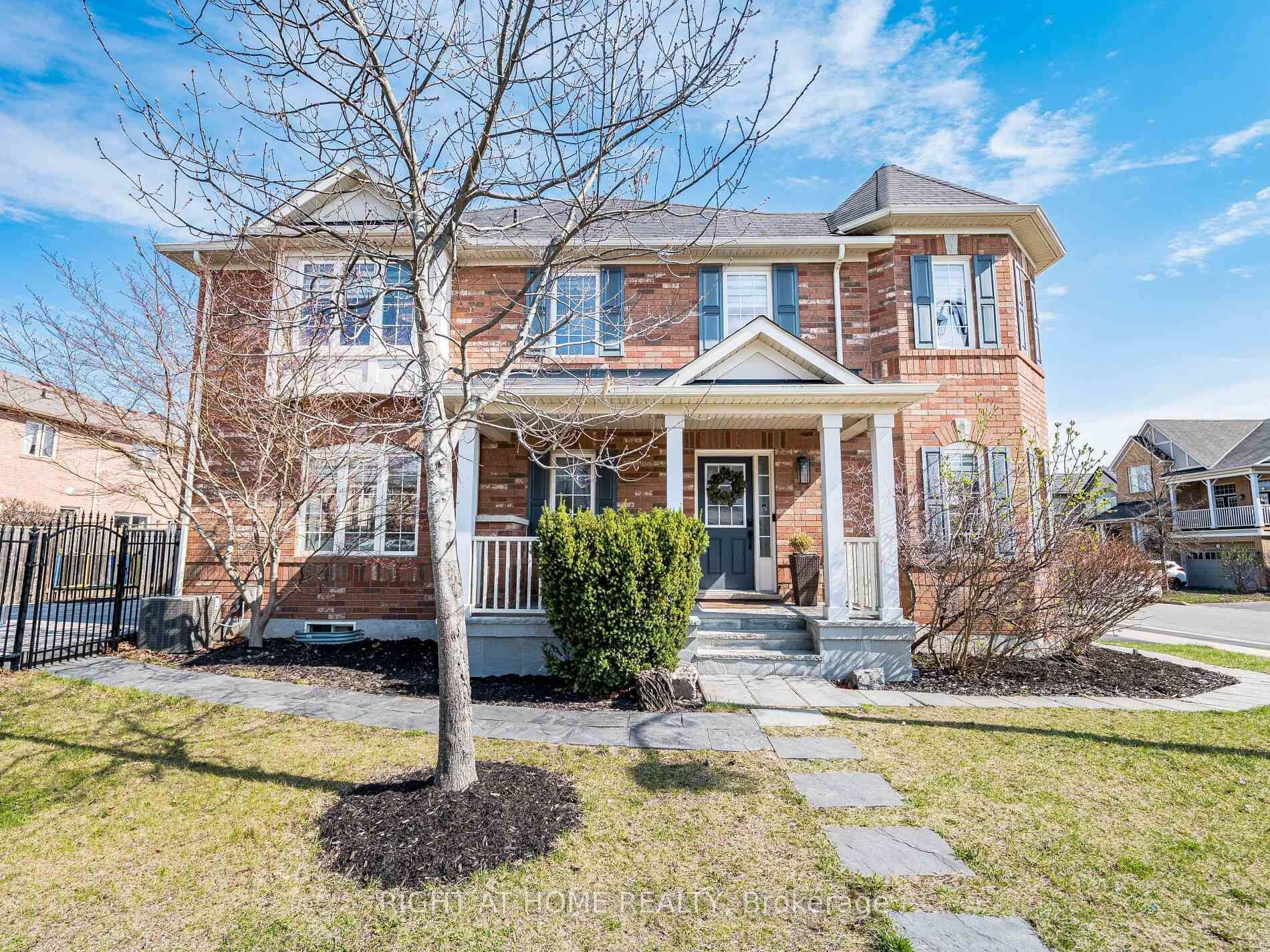 Stunning Corner Unit Freehold Townhome in the Heart of Coates !