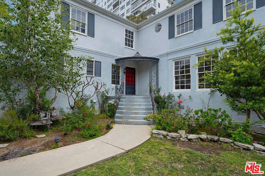 10546   Lindbrook Ave 4BR Westwood La