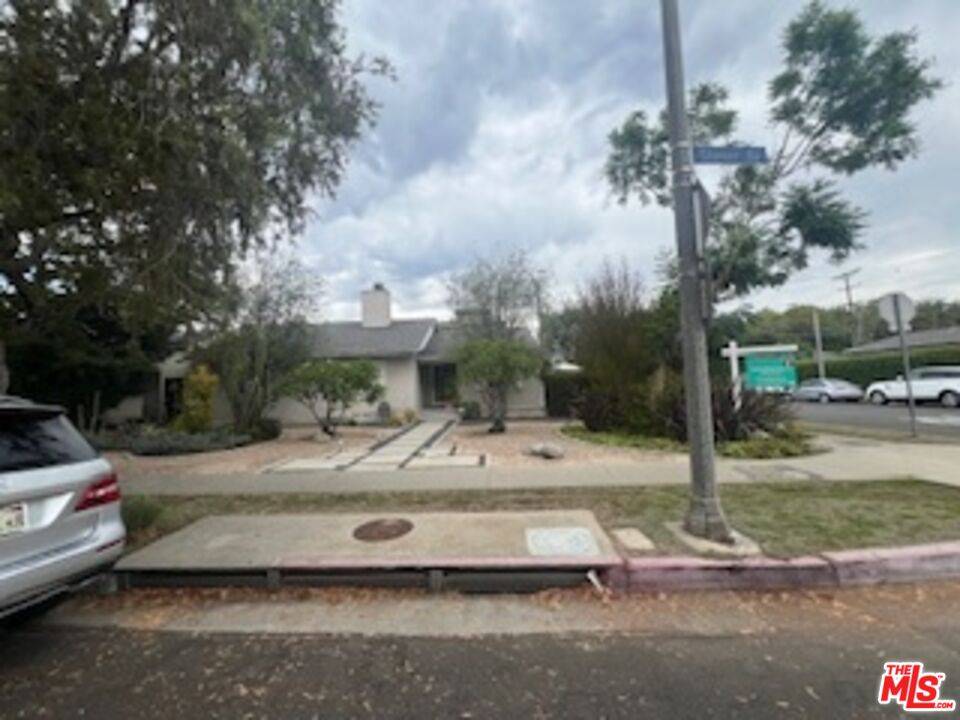 3282   Stoner Ave 4BR Marina Del Rey La