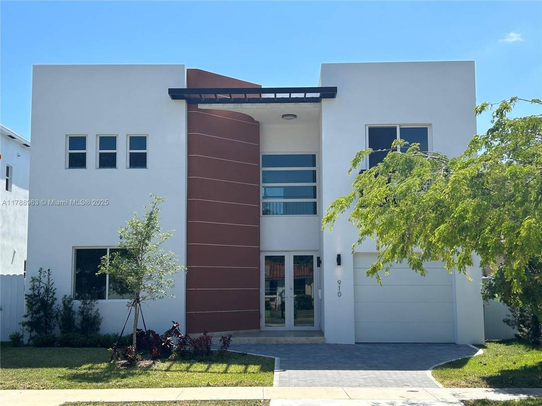 NEW POOL amp ; NEW LANDSCAPE.