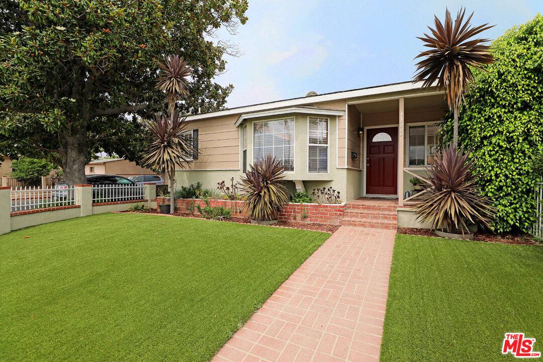11333   Culver Blvd 2BR Marina Del Rey La