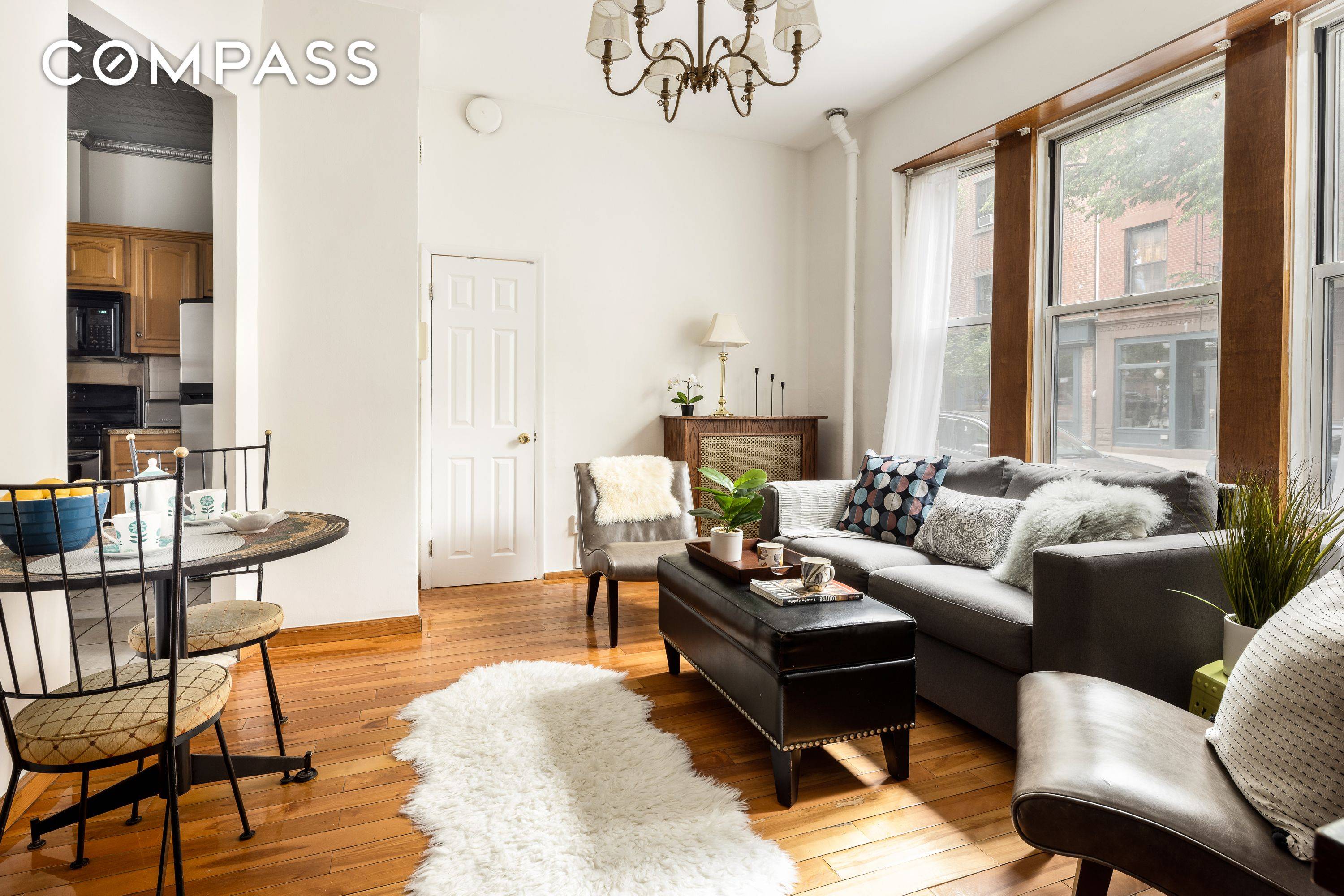New to Market ! Lovely One Bedroom in Prime Brooklyn Heights Classic Charm Meets Modern Living Welcome to Apt 2, a sun filled, spacious 1 bedroom, 1 bath co op ...
