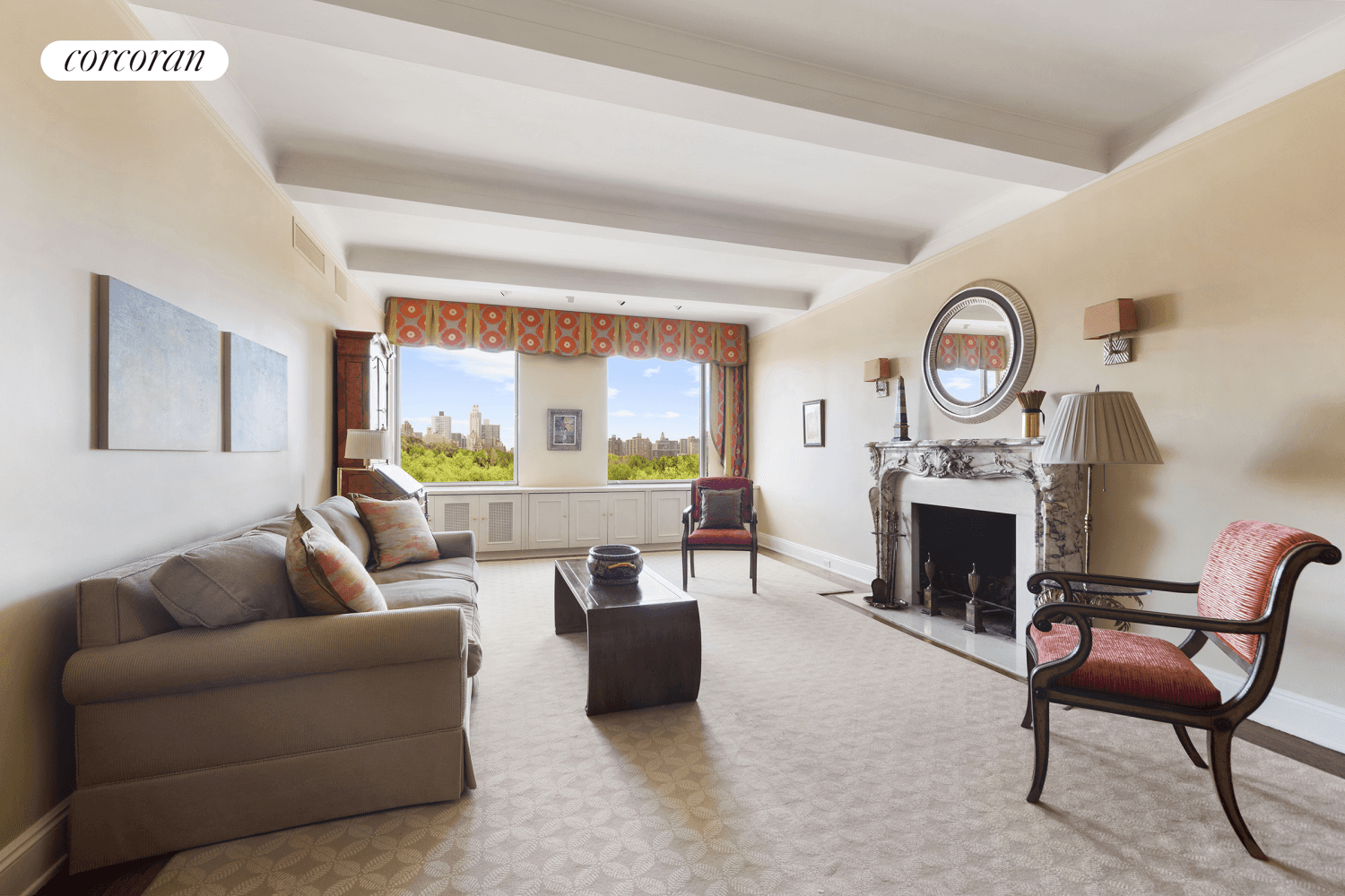 Fifth Avenue Gem in the heart of Carnegie Hill.