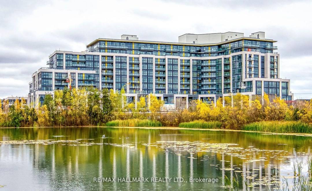 Stunning One Year Luxurious Boutique Condo in Oakville.