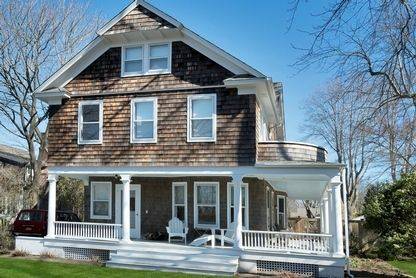 Amagansett Lanes 6 Bedroom Compound