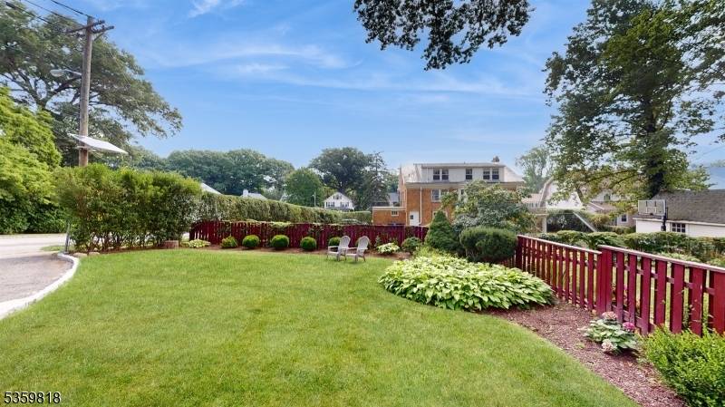 PRICE REDUCTION ! ! ! Welcome Home to a beautifully maintained 4 bedroom, 3 bath Cape Cod style home nestled in a lovely neighborhood in the Gregory section of West ...
