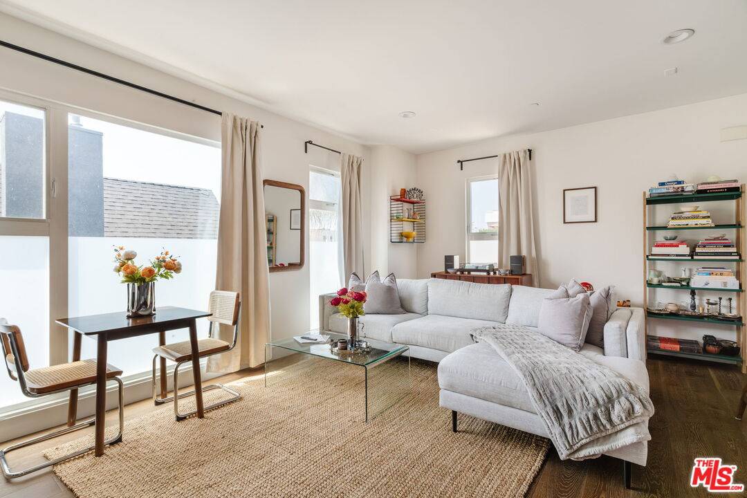 1514 S Bedford St 3BR Beverlywood La