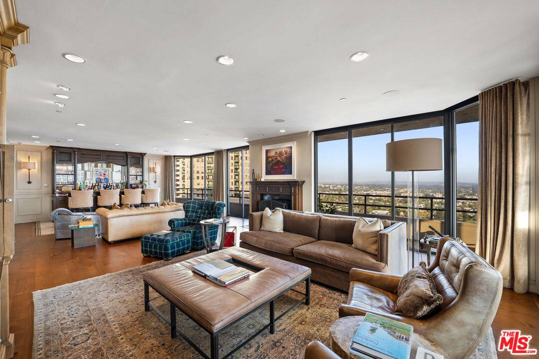 10601   Wilshire Blvd 2BR Westwood La