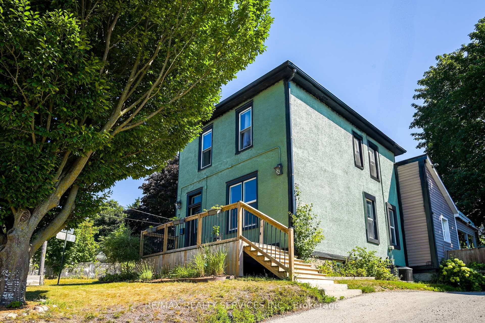 Welcome to 73 Brock Street, Woodstock a charming detached home with C3 zoning that lets you live, work, and grow in one perfect space !