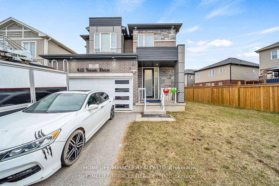 Stunning Detached Home Back onto Park with corner lot.