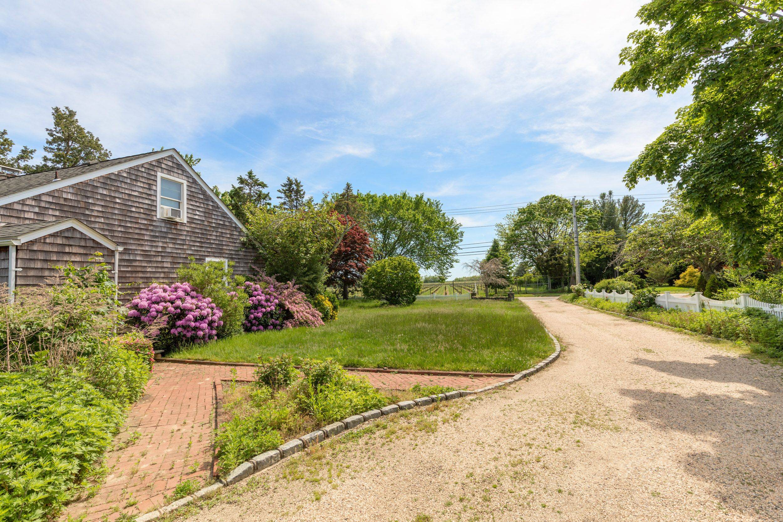 With a 4,000 sqft Morton Building in the back and Great Location!