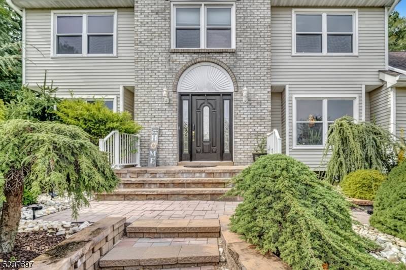 Christian Dr East Brunswick Twp. New Jersey Single-Family