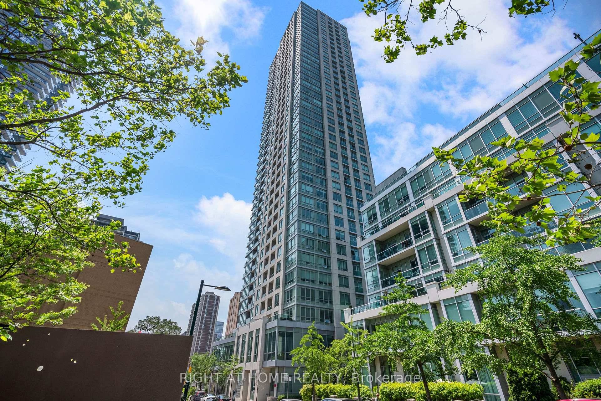 Exceptional Location amp ; Upscale Living !