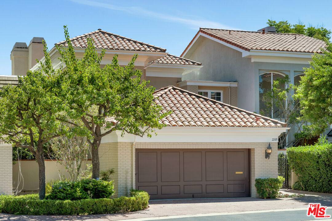 2205 Canyonback Rd 3BR Brentwood La