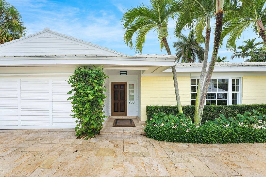 Charming Bermuda Style home tucked away on the North End of Palm Beach.