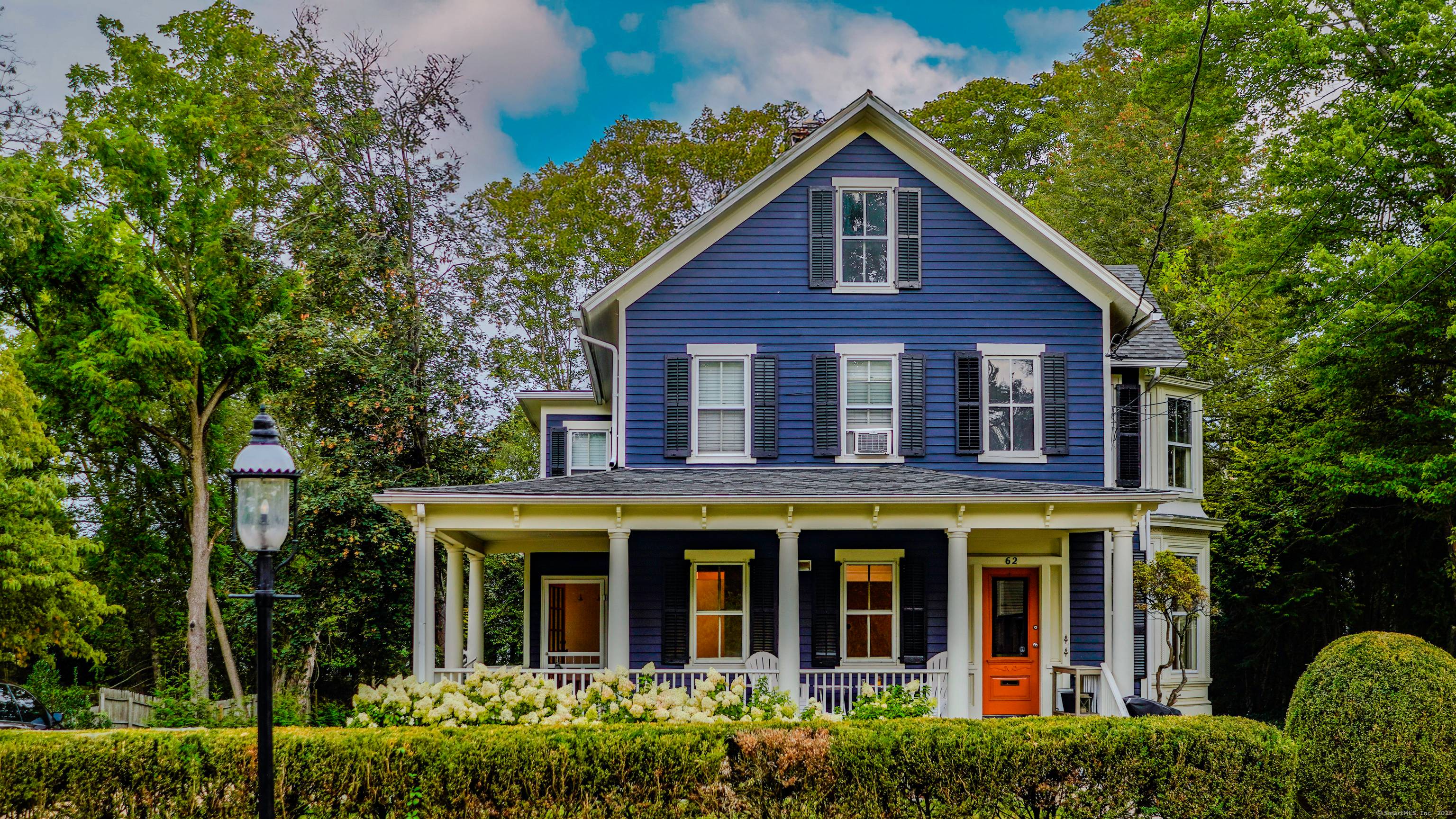 One of the most premiere locations in the highly desirable town of Southport.