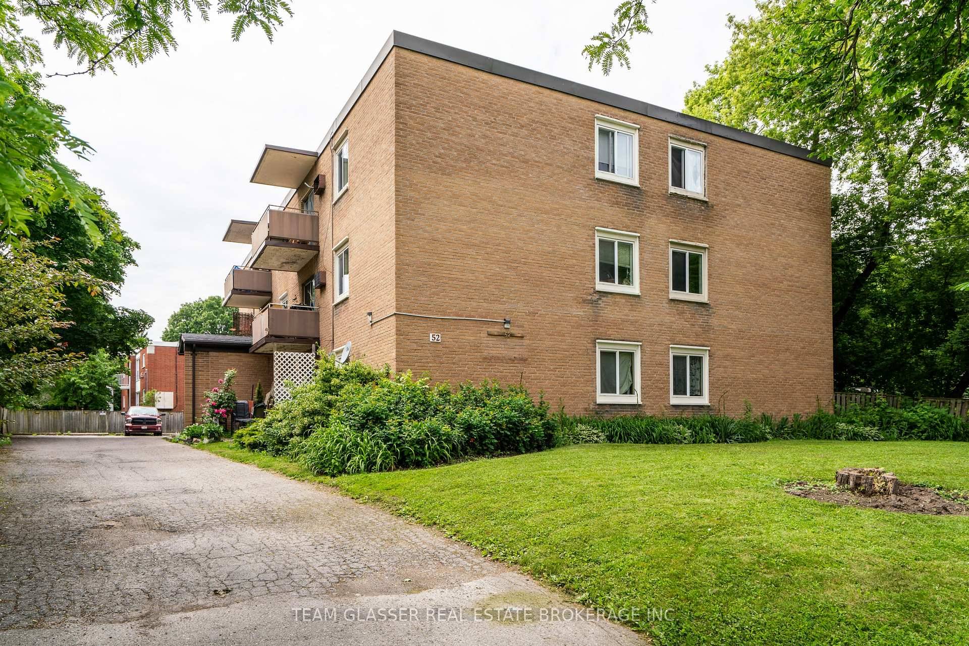 Step up to stylish living in this beautiful 2 bedroom, 1 bath apartment on the third floor in St.