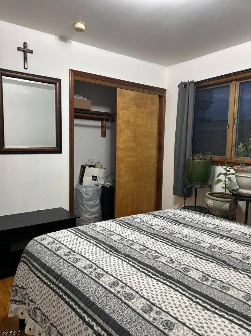 Chambers St Newark City New Jersey Multi-Story