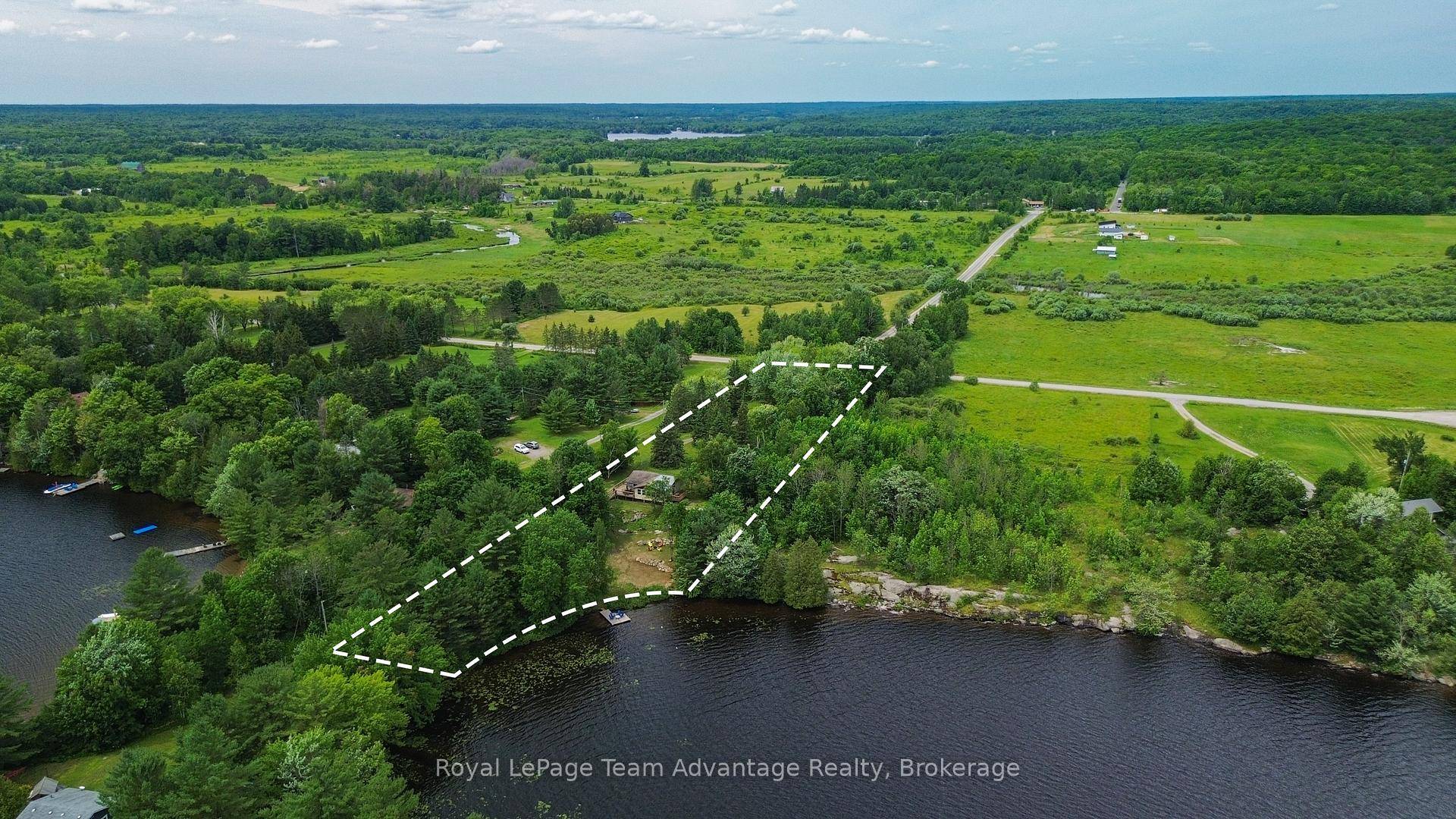 188 Natural Shoreline 1. 65 Acres 3 Beds 1 Bath 3 Season Cottage.