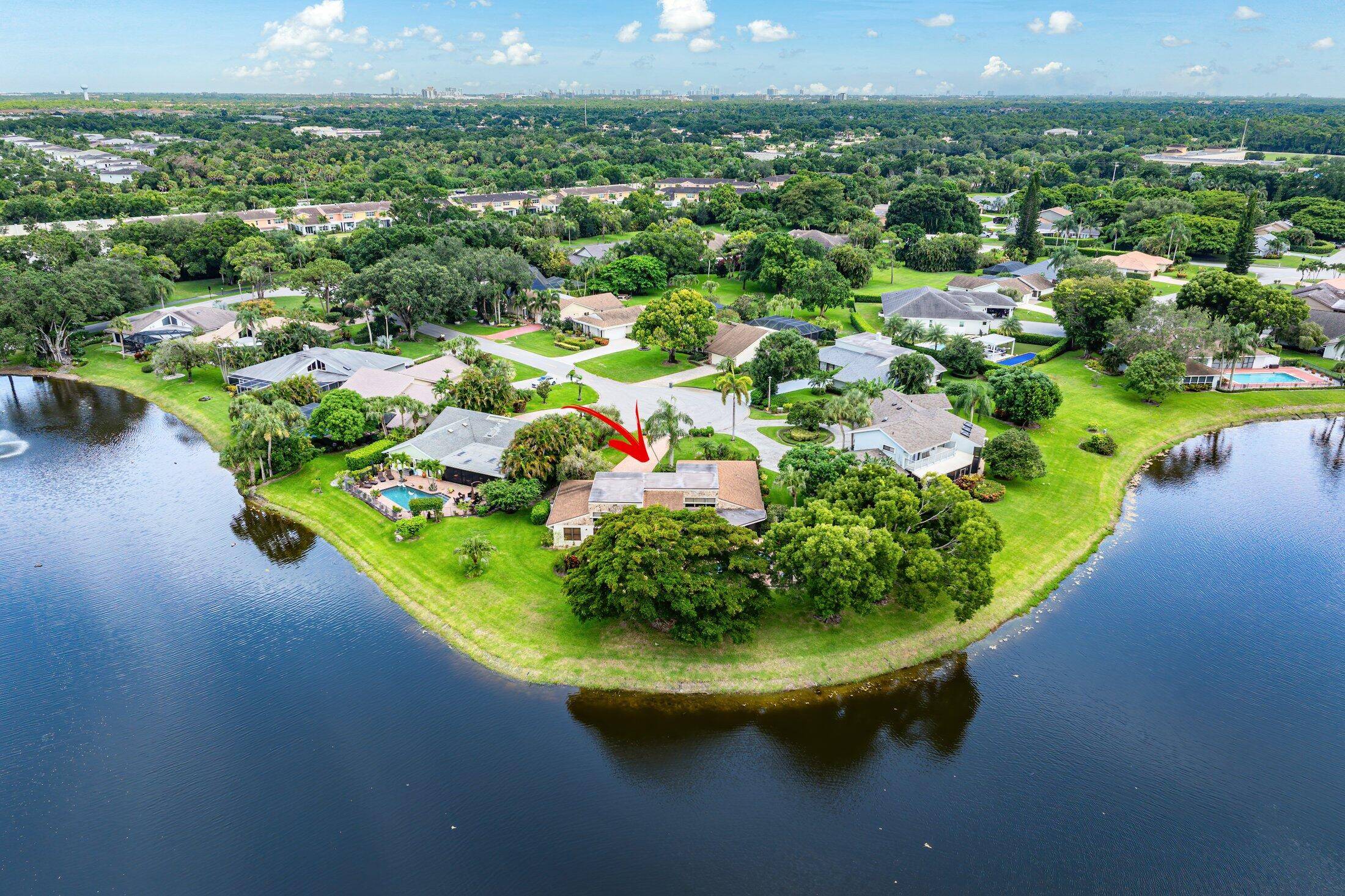 Rare 4 Bedroom CBS Home in Eastpointe with 160' of Breathtaking Water Views !