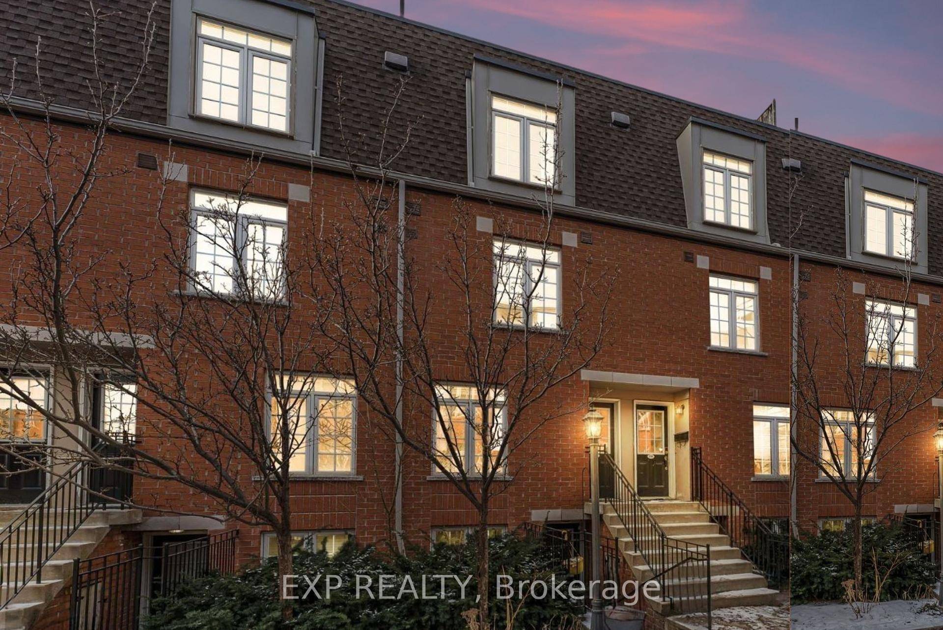 Watch Virtual Tour This bright amp ; spacious 2 bedroom townhouse in a prime West End location is sun filled and quietly tucked away, offering carefree living with laminate floors, ...